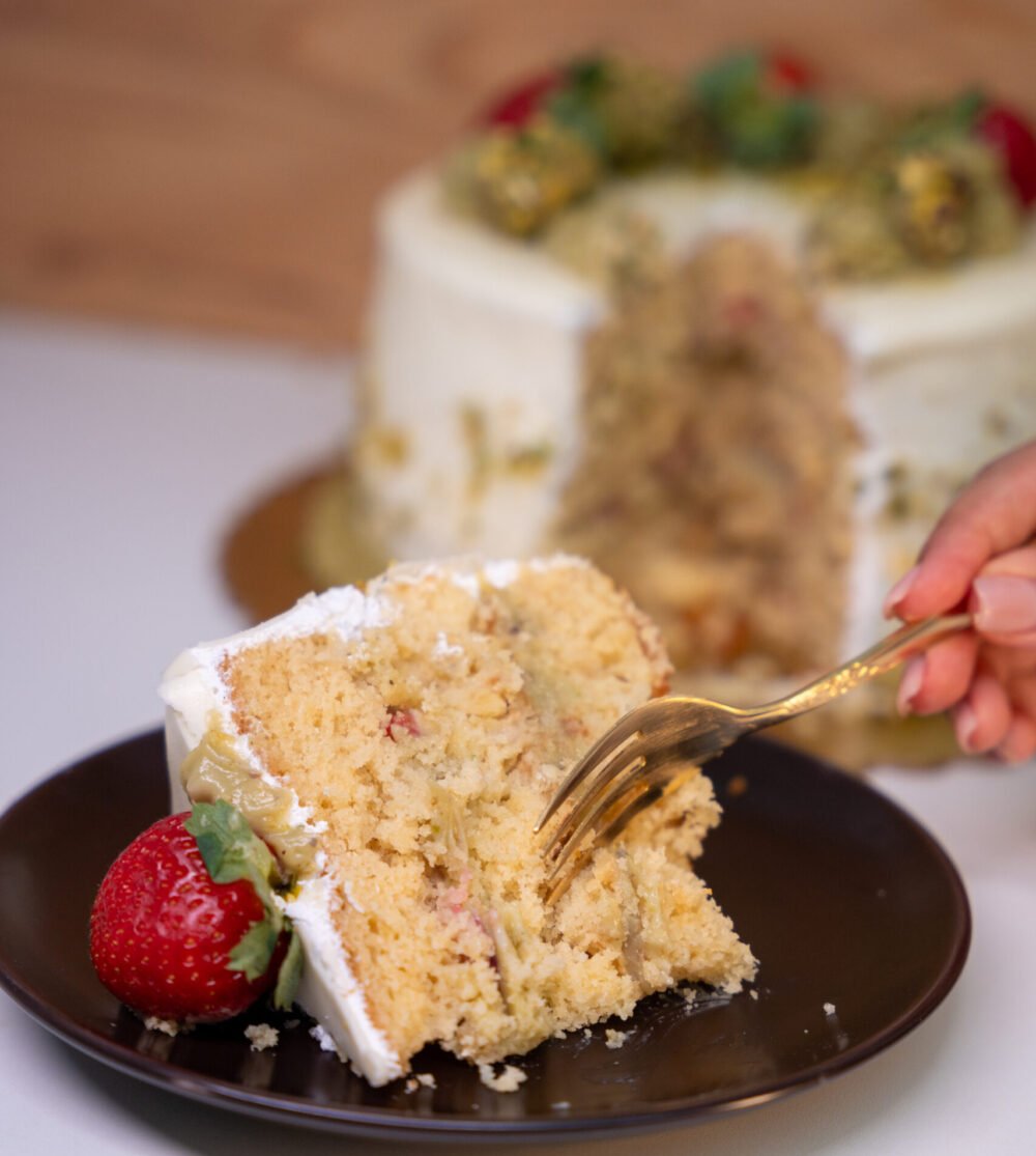 Torta Morango com Pistache - Image 2