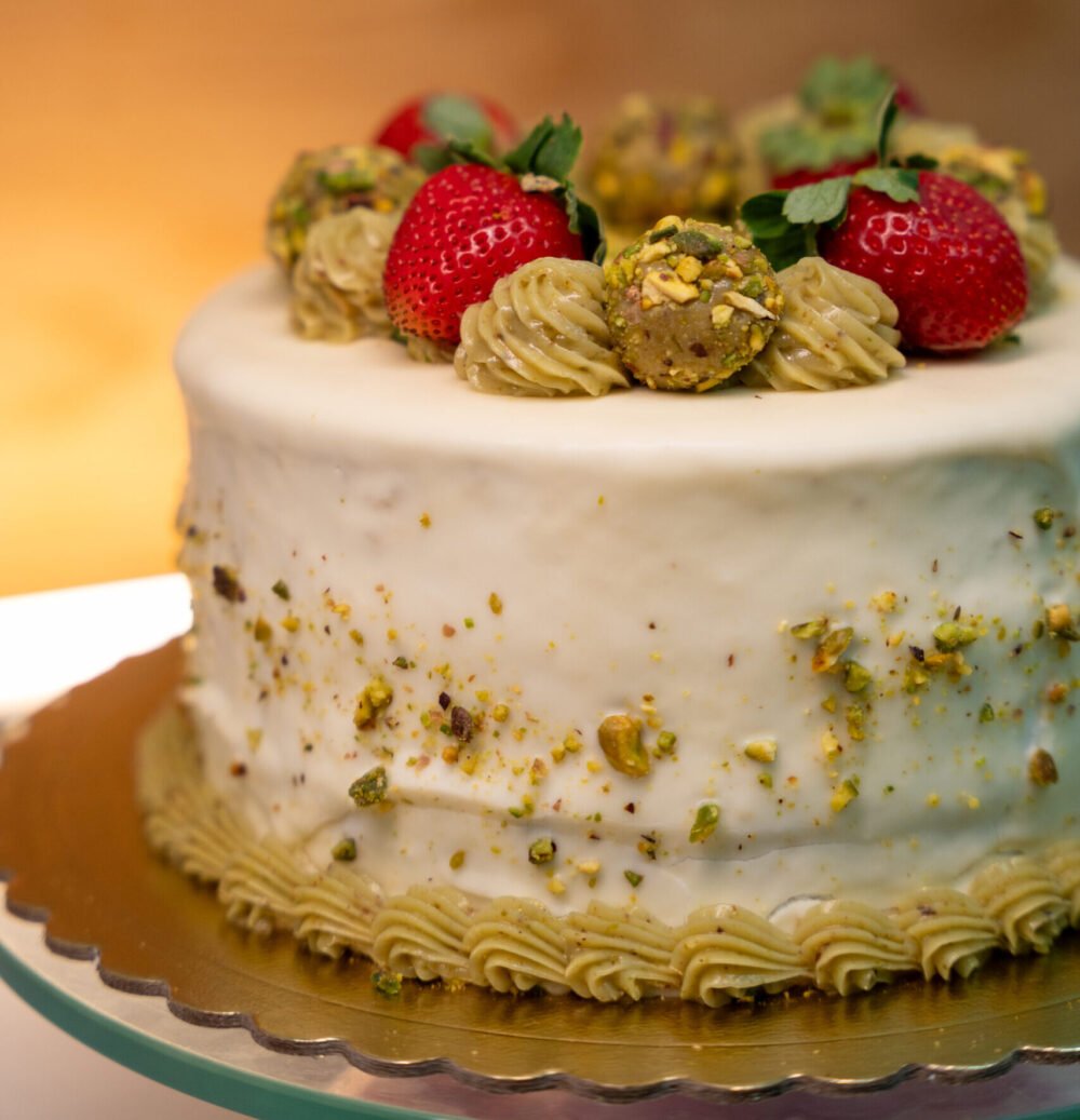 Torta Morango com Pistache