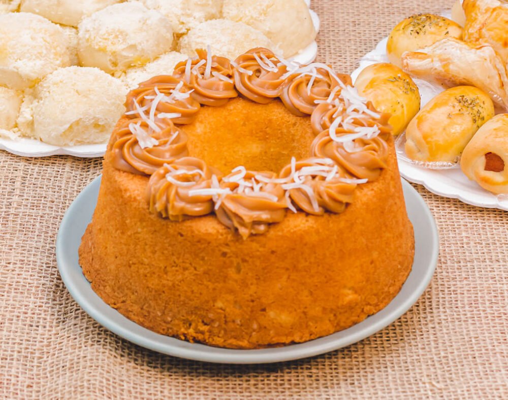 Bolo Junino - Tapioca com Doce de Leite